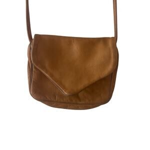 VTG Jwmderr Bend Oregon USA Congac Genuine Soft Leather Crossbody Bag Flap Boho